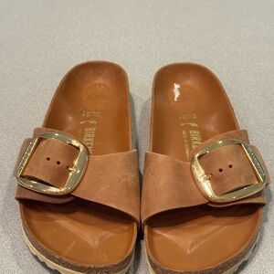 Birkenstock Madrid Brown Sandals with Oversized Buckle Oiled Leather Cognac